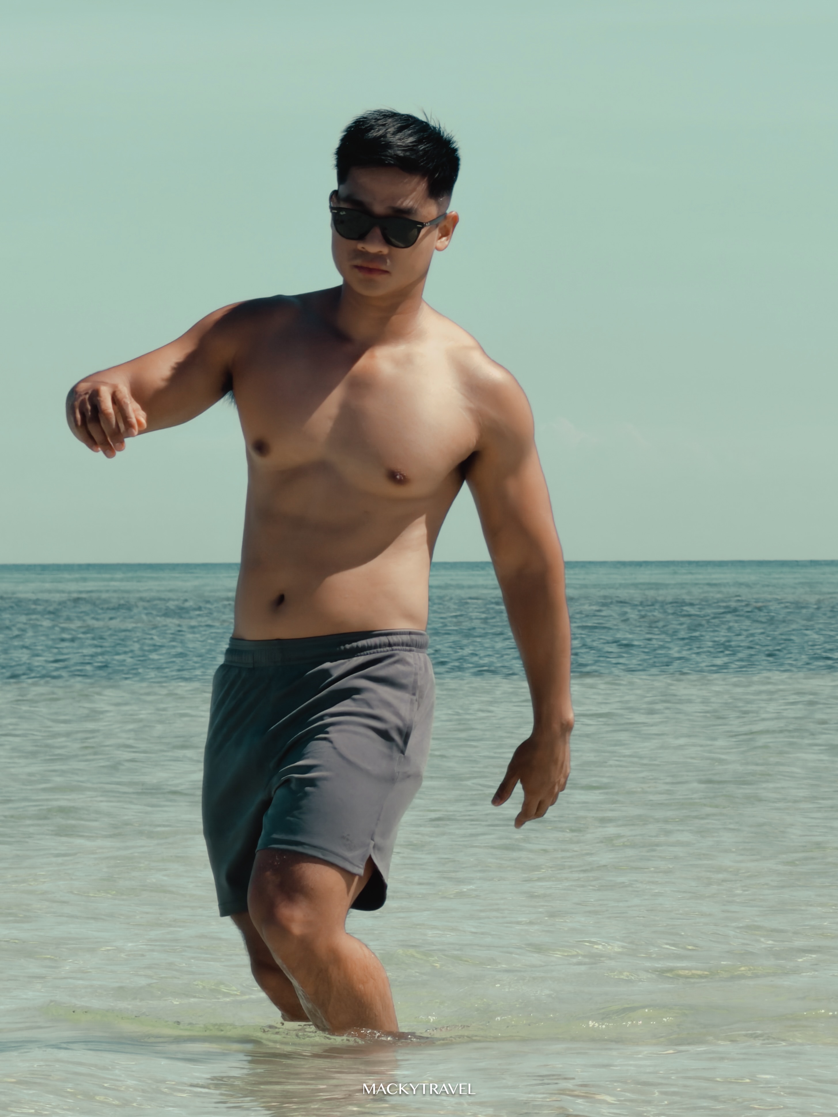 Bantayan Island Random Candid Pose for
Men
Mga ganitong pose lang talaga madaling gawin.
Nag enjoy lang ako sa beach, no stress, just pure relax. Sana ma-inspire kayo sa simple moments na ganito. Preset used: cine profile 1 copper
Camera: iPhone 17 Pro #bantayanisland #beachlife #candidshots #sunnyday #ocean