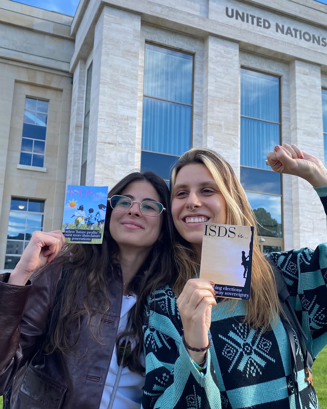 Here are a few glimpses of resistance from around the world.
ISDS threatens public policy space, social justice, and environmental protection. Let’s unite our voices during the **Global Action Days Against ISDS!*
#IsdsOutClimateJusticeIn #ISDSThreatensOurPlanet #ClimateJustice #StopISDS #ISDSfree
@pwypindonesia @resourcejusticenetwork @thirdworldnetwork @publicservicesinternational @lciti.fhui @pacificnetworkonglobalisation @aftinet @focussouth @bilaterals_org @powershift_ev Here are a few glimpses of resistance from around the world.
ISDS threatens public policy space, social justice, and environmental protection. Let’s unite our voices during the **Global Action Days Against ISDS!*
#IsdsOutClimateJusticeIn #ISDSThreatensOurPlanet #ClimateJustice #StopISDS #ISDSfree
@pwypindonesia @resourcejusticenetwork @thirdworldnetwork @publicservicesinternational @lciti.fhui @pacificnetworkonglobalisation @aftinet @focussouth @bilaterals_org @powershift_ev